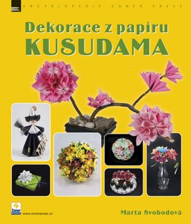 Dekorace z papíru KUSUDAMA