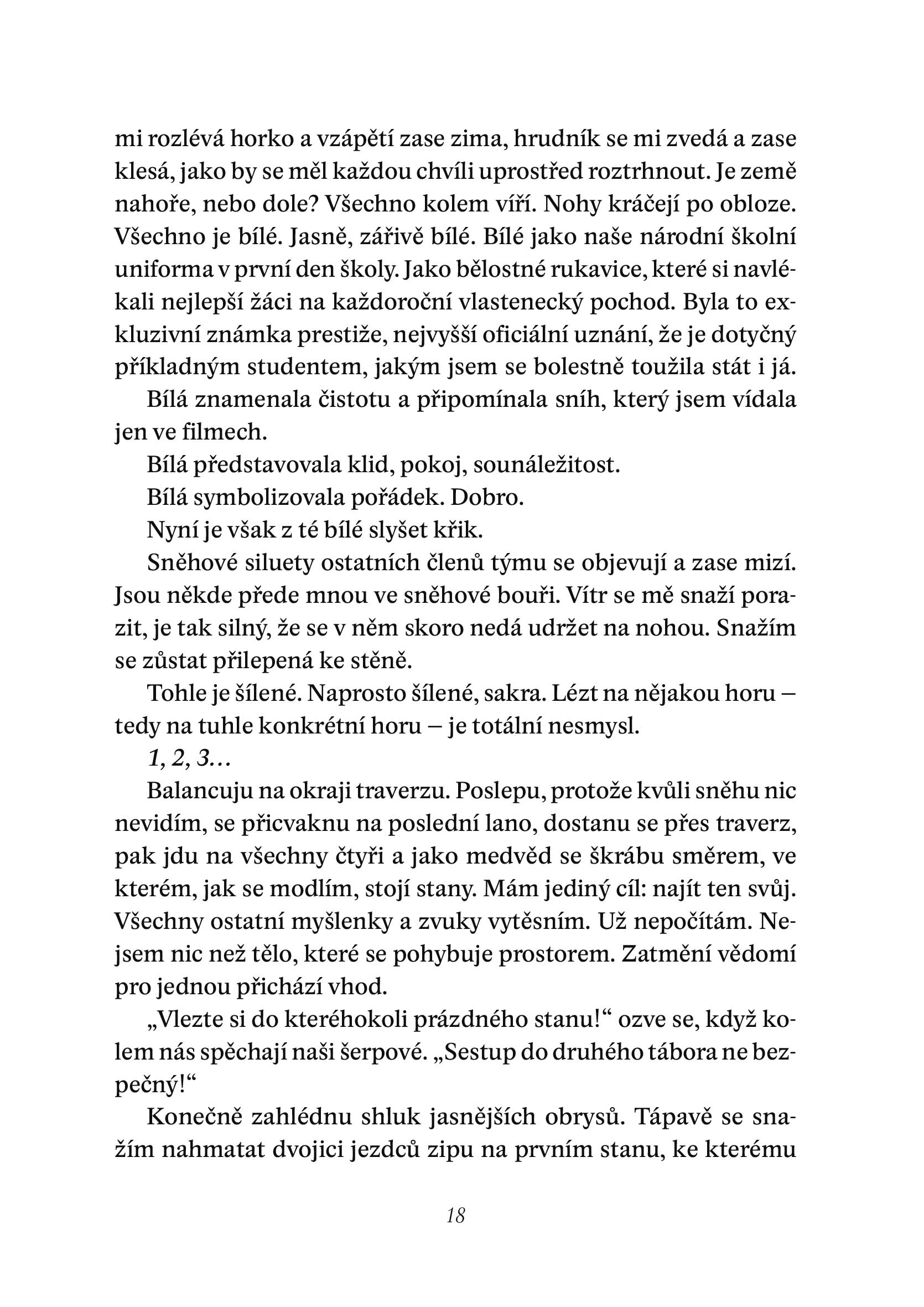 Ve stínu hory
